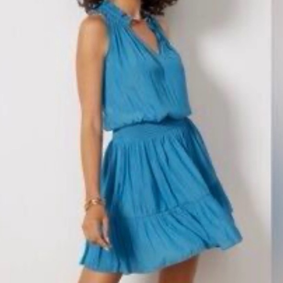EUC Evereve Sleeveless Smocked Waist Ruffle Neck Dress Blue Size XS - Picture 2 of 10